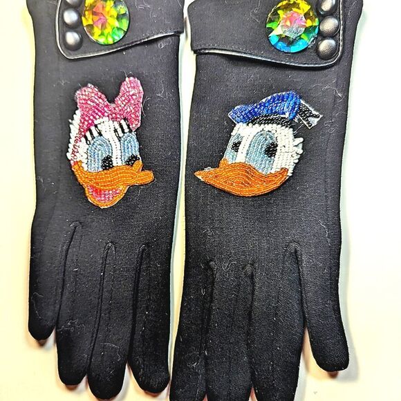 Wendy Gell Disney winter gloves Donald and Daisy bead appliques Swarovski Stones - Picture 3 of 3